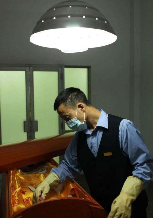 遗体化妆师爆料视频大全,揭秘遗体化妆师爆料视频大全